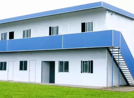 輕鋼別墅不等于活動板房(圖1) 輕鋼別墅不等于活動板房(圖1)