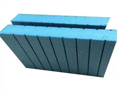 輕鋼別墅需要用到的主要材料以及常用規(guī)格(圖5) 輕鋼別墅外墻保溫板